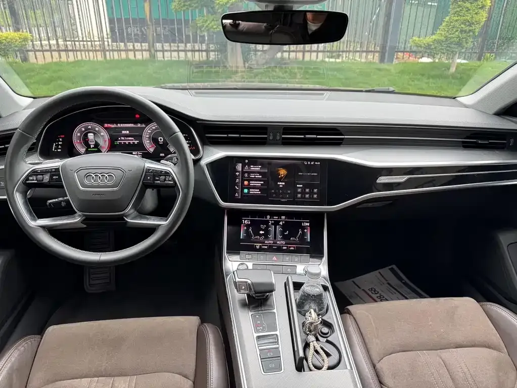 Audi A7L — фото 3