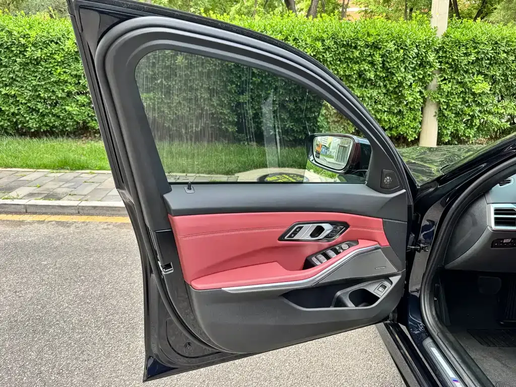BMW 3 Series — фото 10