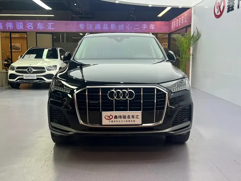 Audi Q7 — фото 3