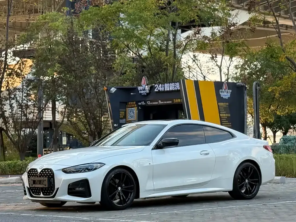BMW 4 Series — фото 1