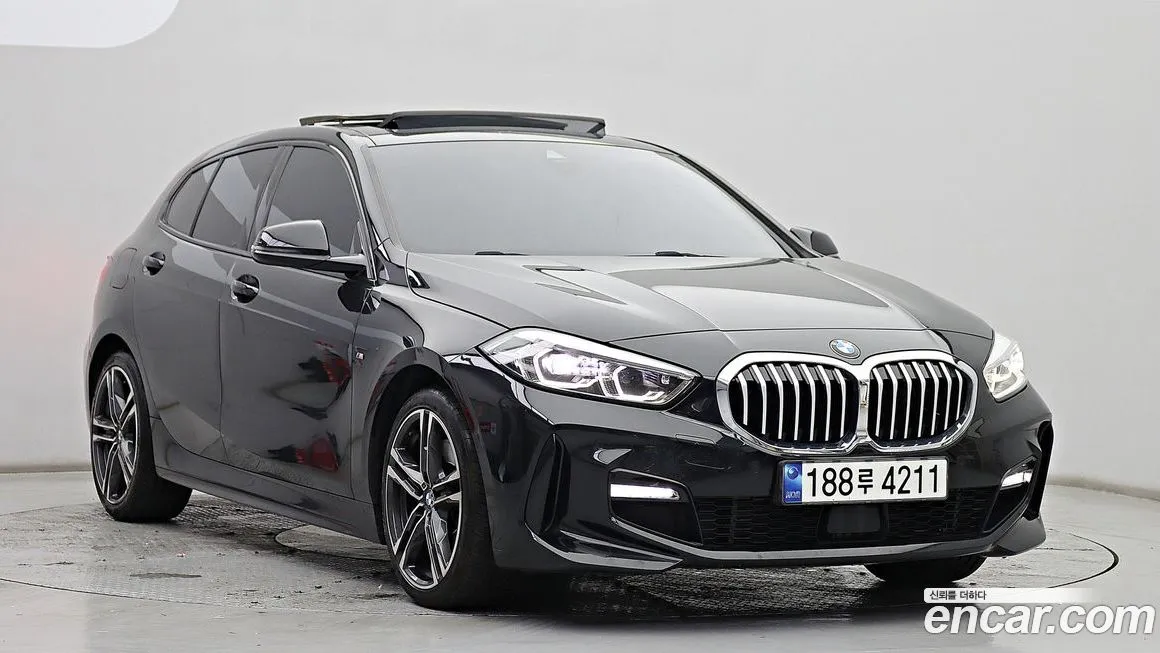 BMW 1-Series — фото 10