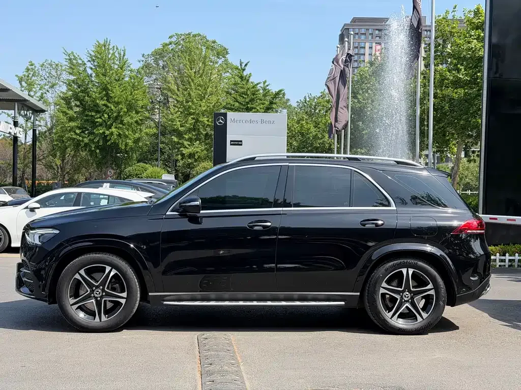 Mercedes-Benz GLE New Energy — фото 7