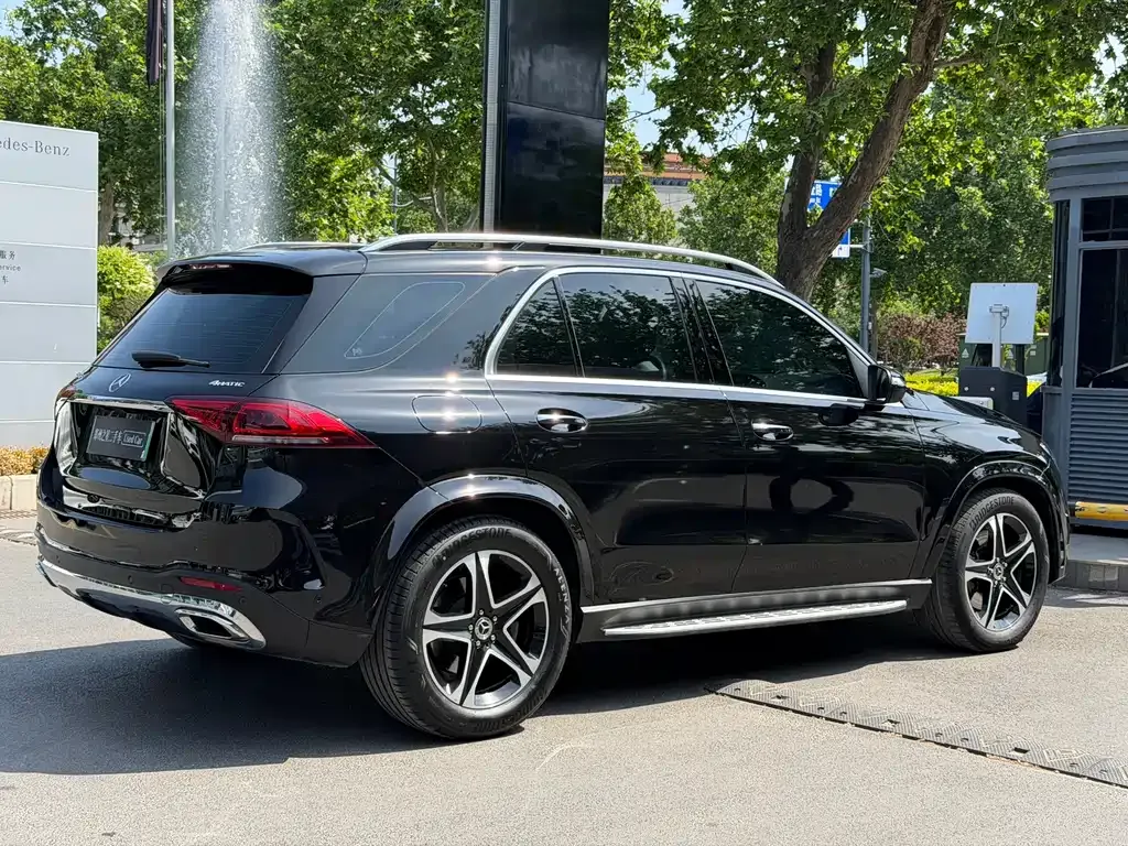 Mercedes-Benz GLE New Energy — фото 10