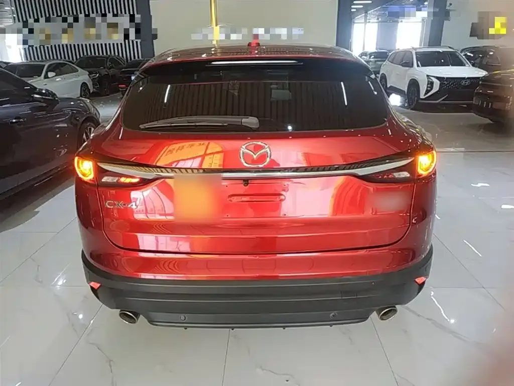 Mazda CX-4 — фото 3