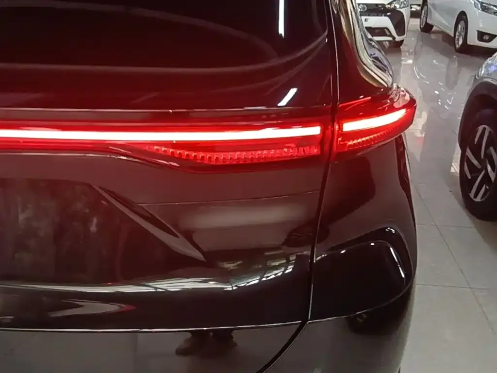 Toyota Harrier — фото 6