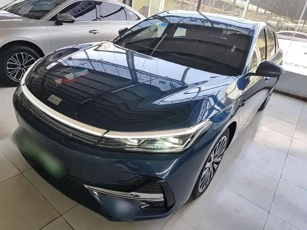 Geely 银河A7 EM — фото 1