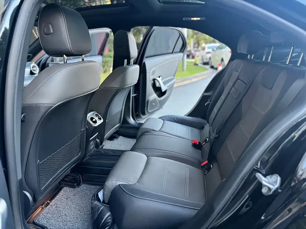 Mercedes-Benz A-Class AMG — фото 3