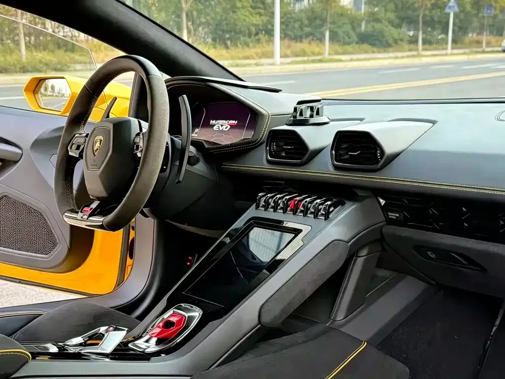 Lamborghini Huracan — фото 6