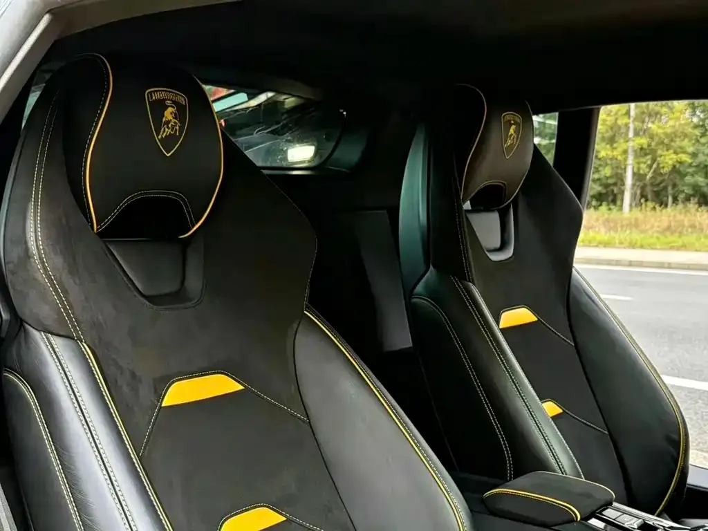 Lamborghini Huracan — фото 2