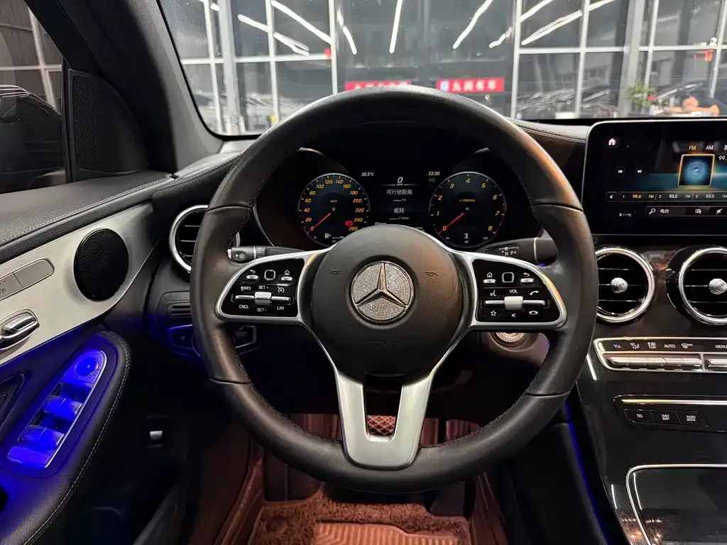 Mercedes-Benz GLC Coupe — фото 9