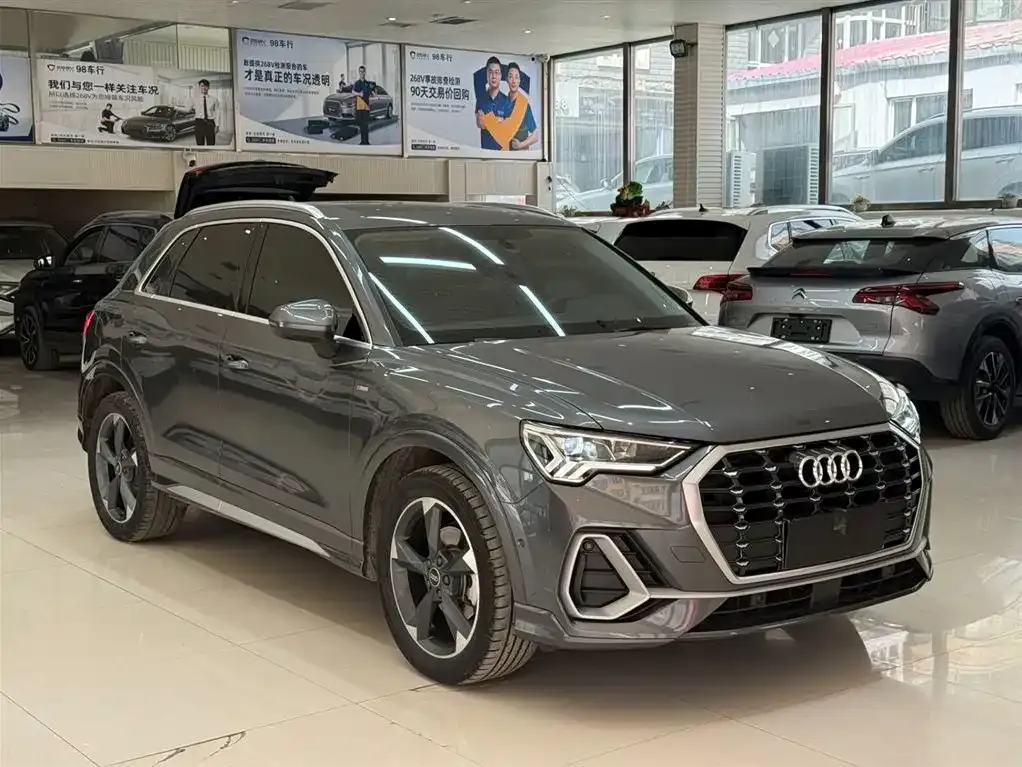 Audi Q3 — фото 6