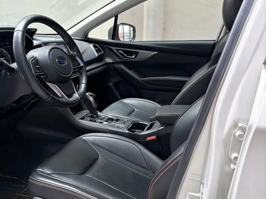 Subaru XV — фото 8