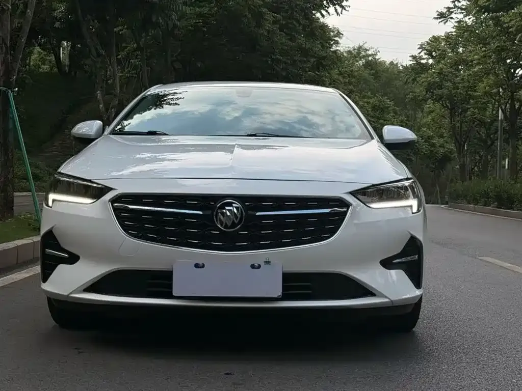 Buick Regal — фото 7