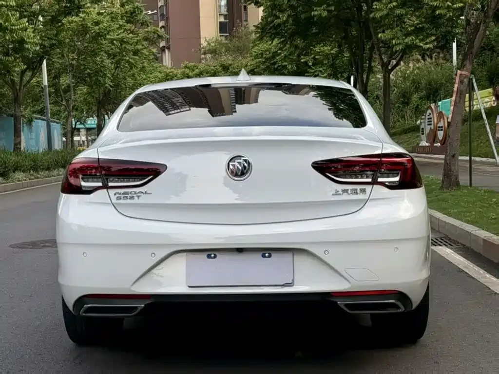 Buick Regal — фото 8