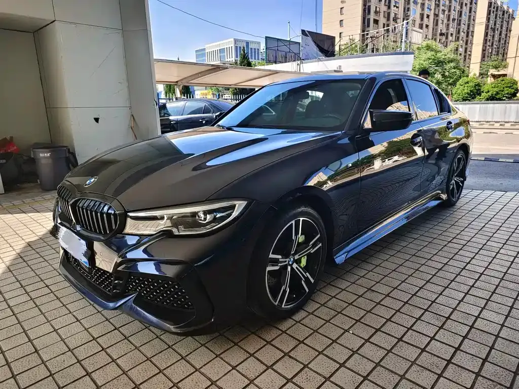 BMW 3 Series — фото 1