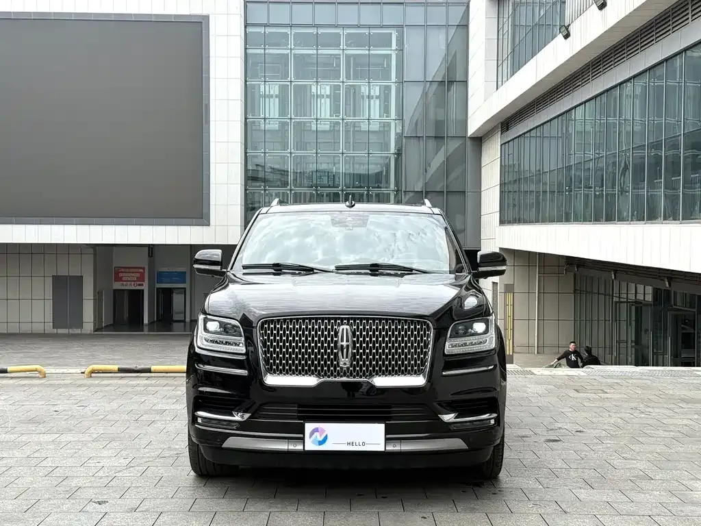Lincoln Navigator — фото 9