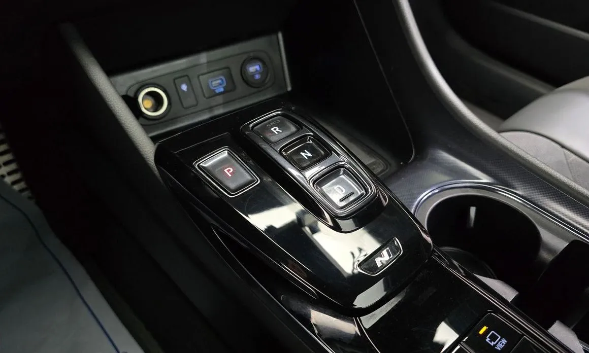 Hyundai Sonata — фото 4