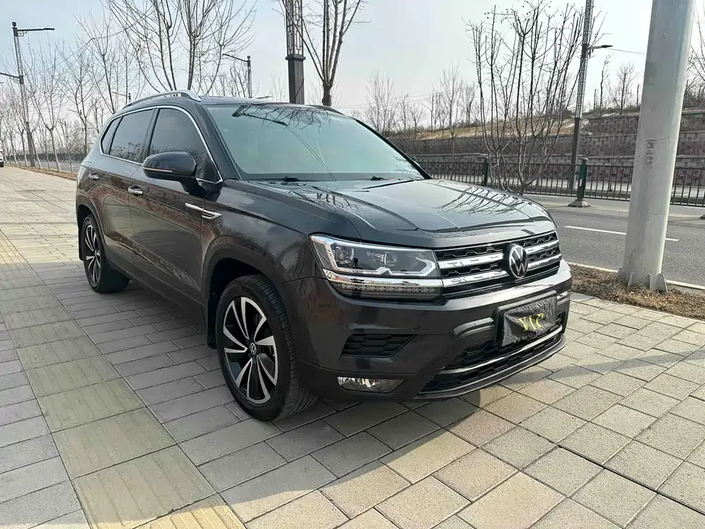 Volkswagen Tharu — фото 7
