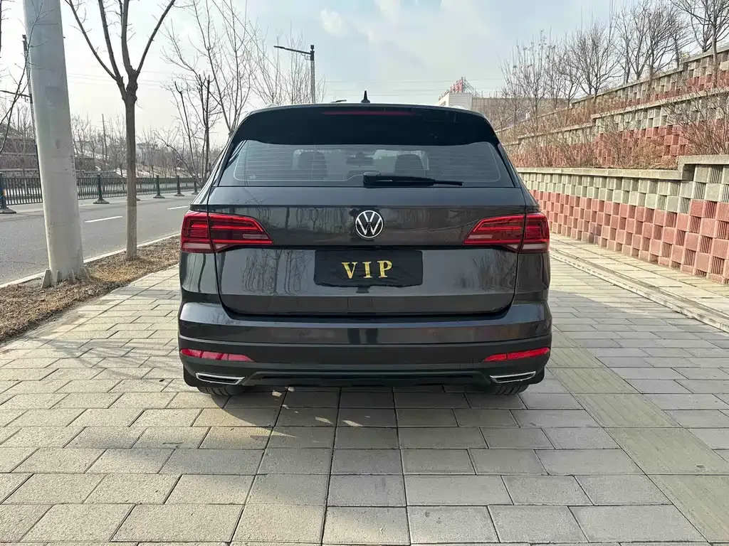 Volkswagen Tharu — фото 6