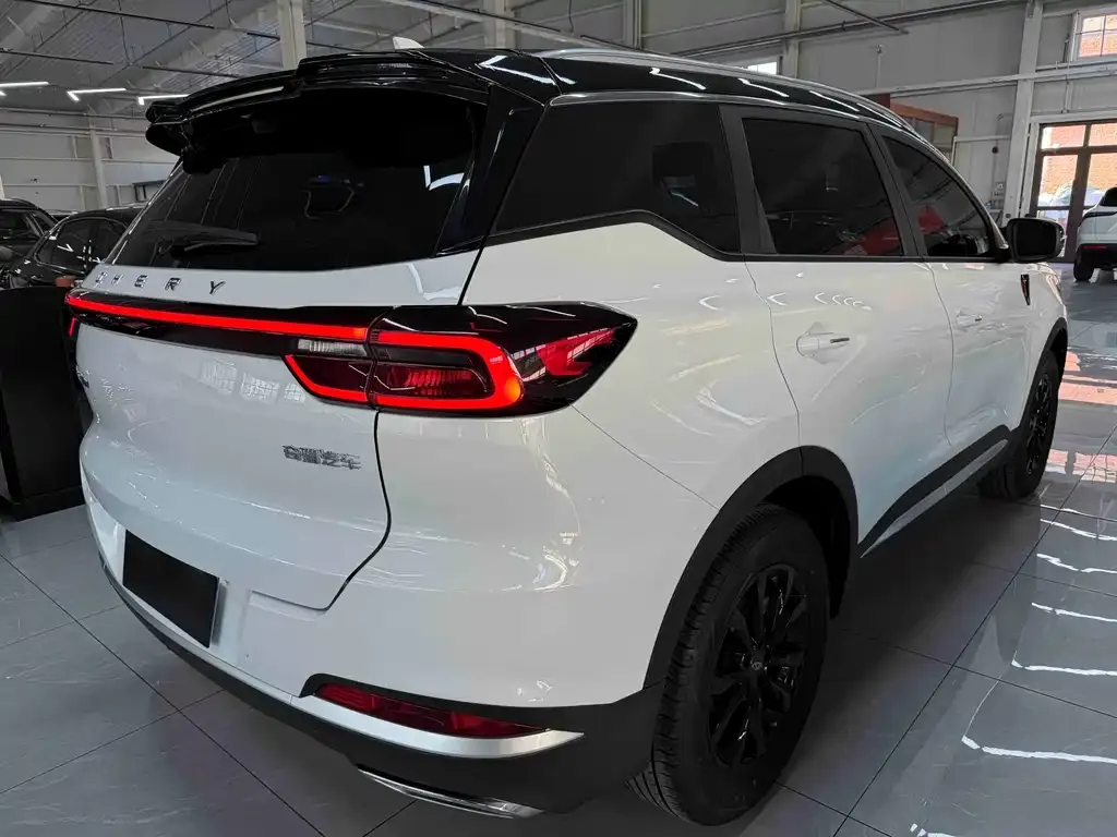 Chery Tiggo 7 PLUS — фото 8