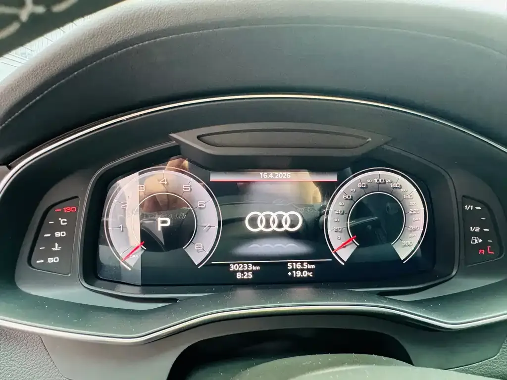 Audi A7L — фото 2