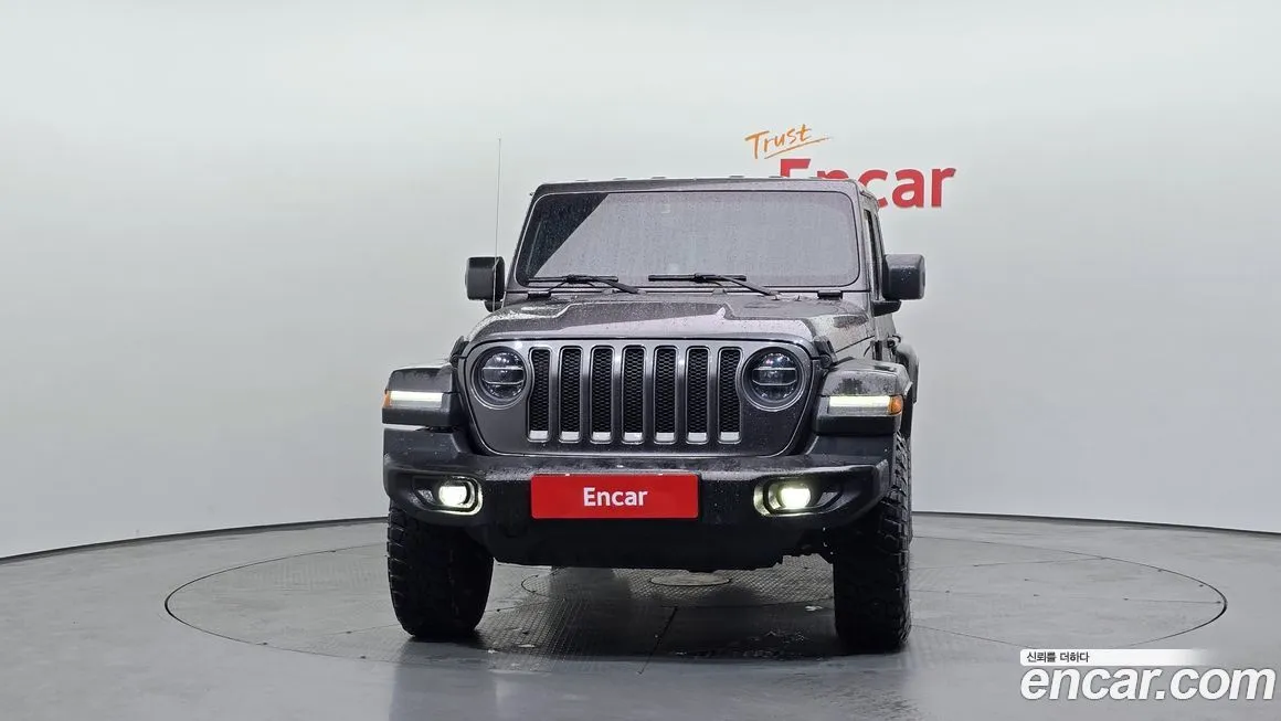 Jeep Wrangler — фото 2