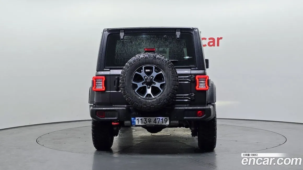Jeep Wrangler — фото 5