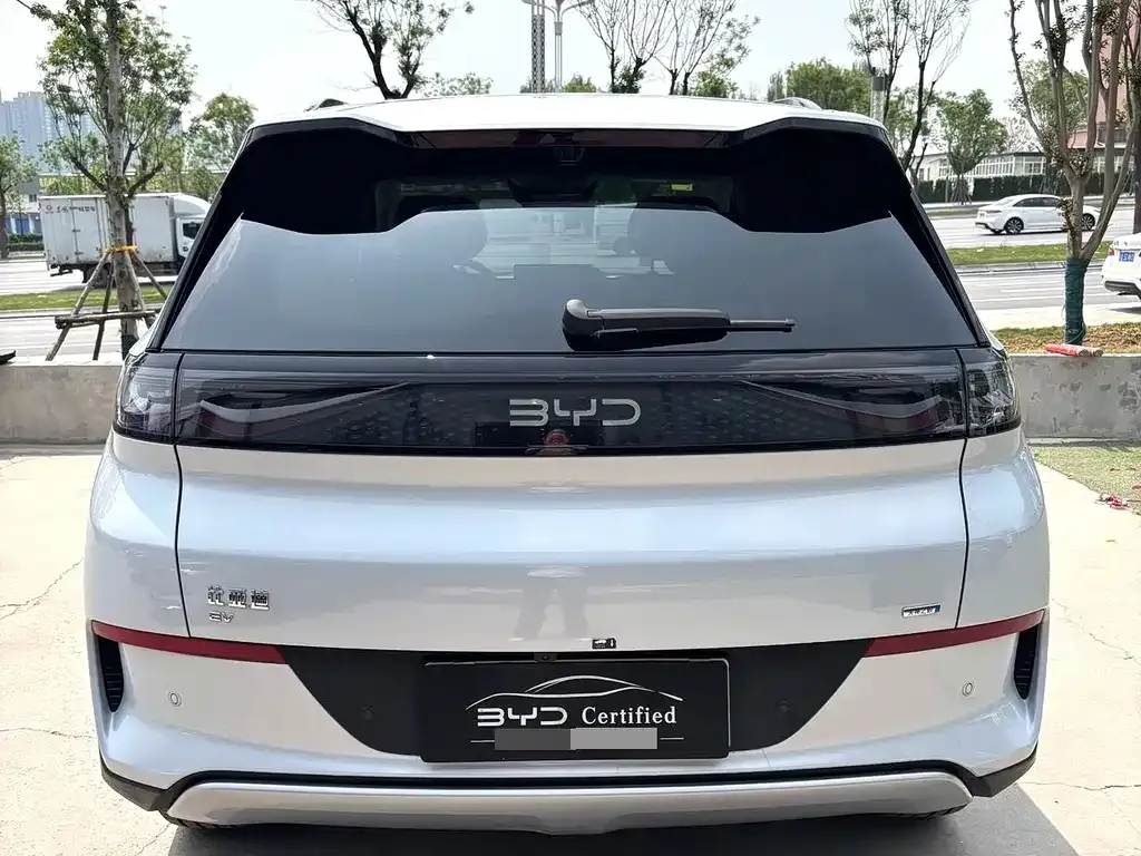BYD Hiace 05 EV — фото 4