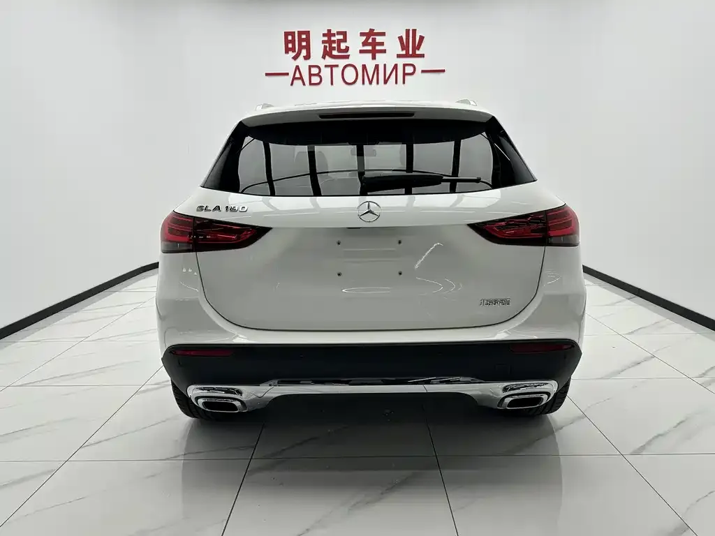 Mercedes-Benz GLA — фото 8