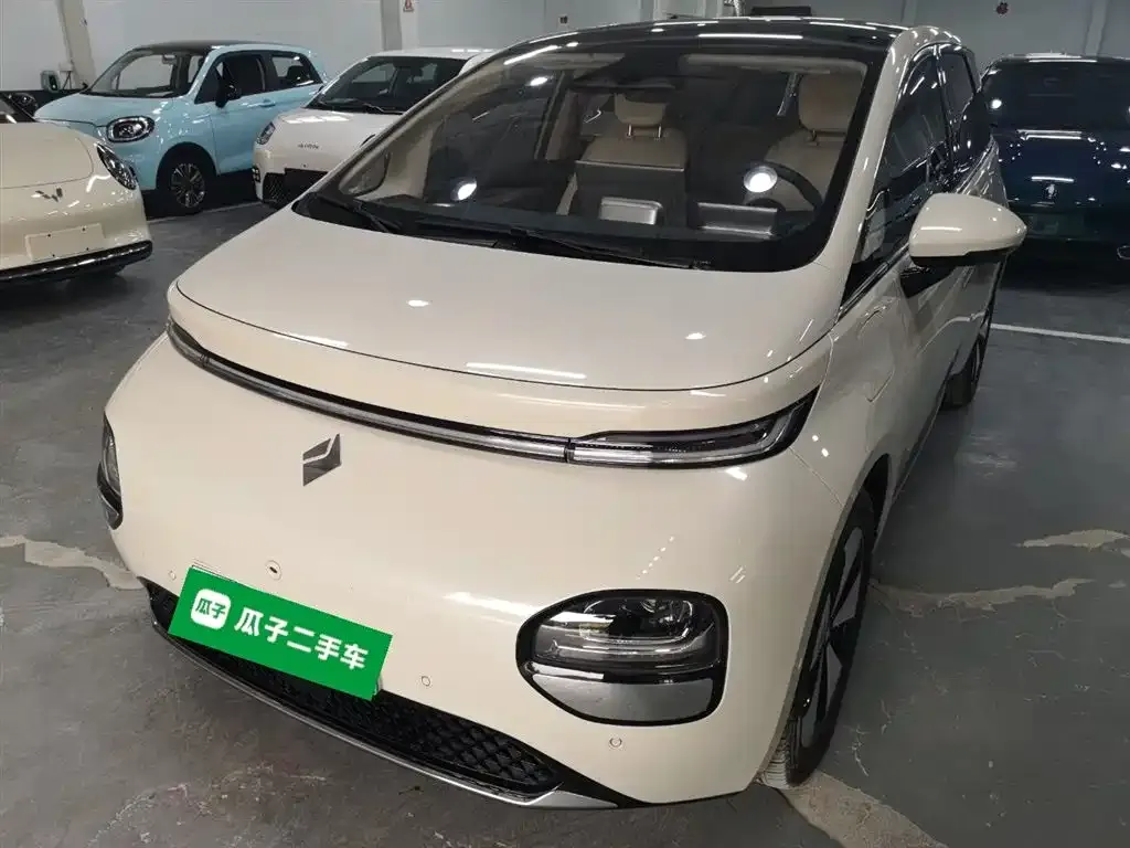 Baojun Yunduo — фото 1