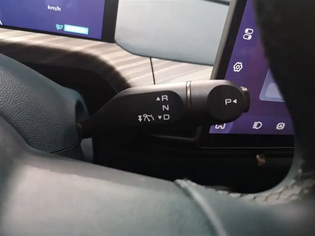Baojun Yunduo — фото 10