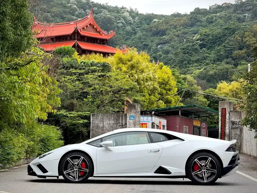 Lamborghini Huracan — фото 6