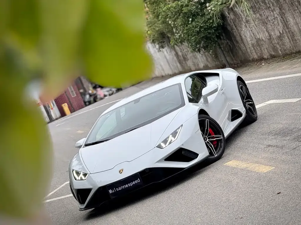Lamborghini Huracan — фото 5