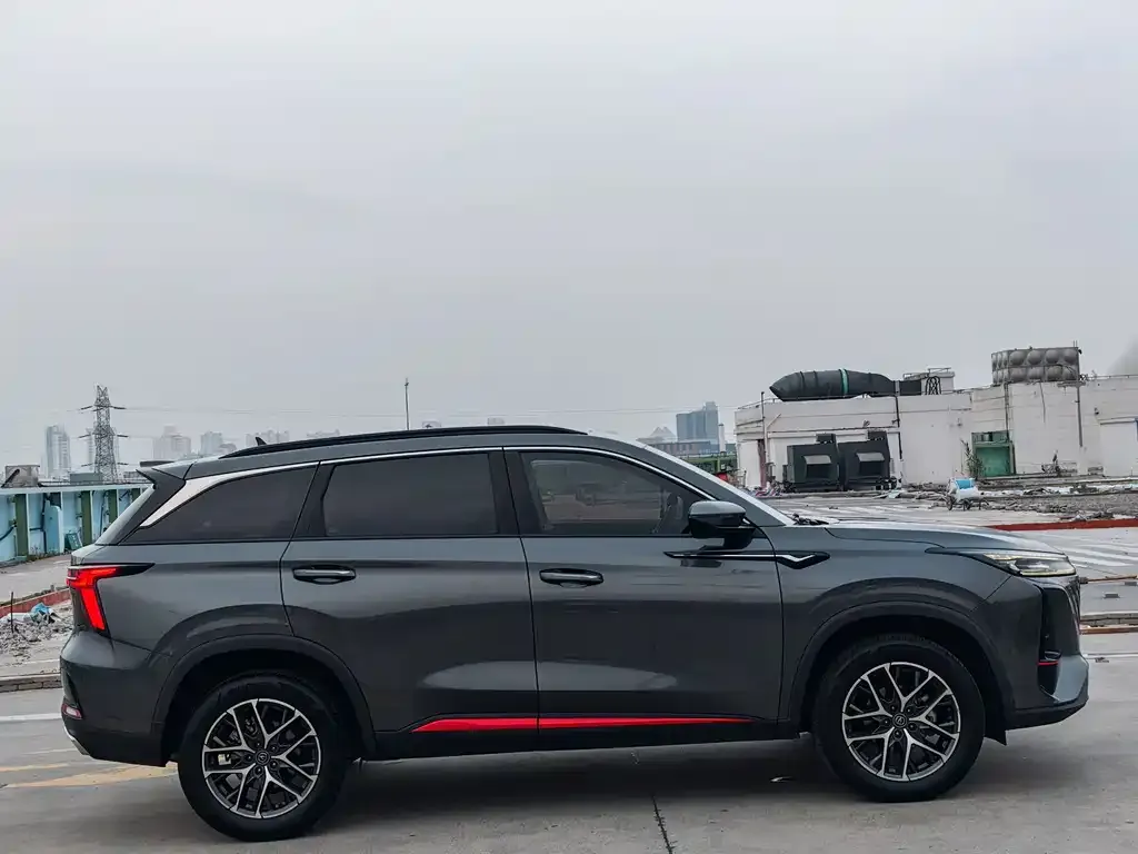 Changan CS75PLUS — фото 3