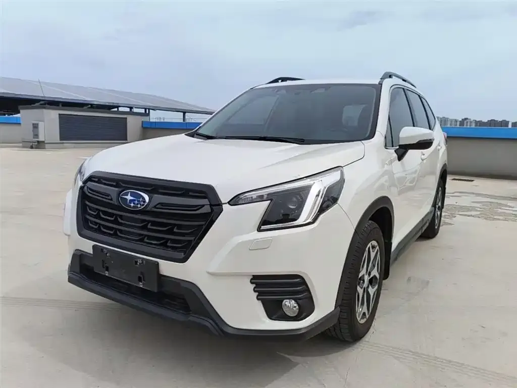 Subaru Forester — фото 3