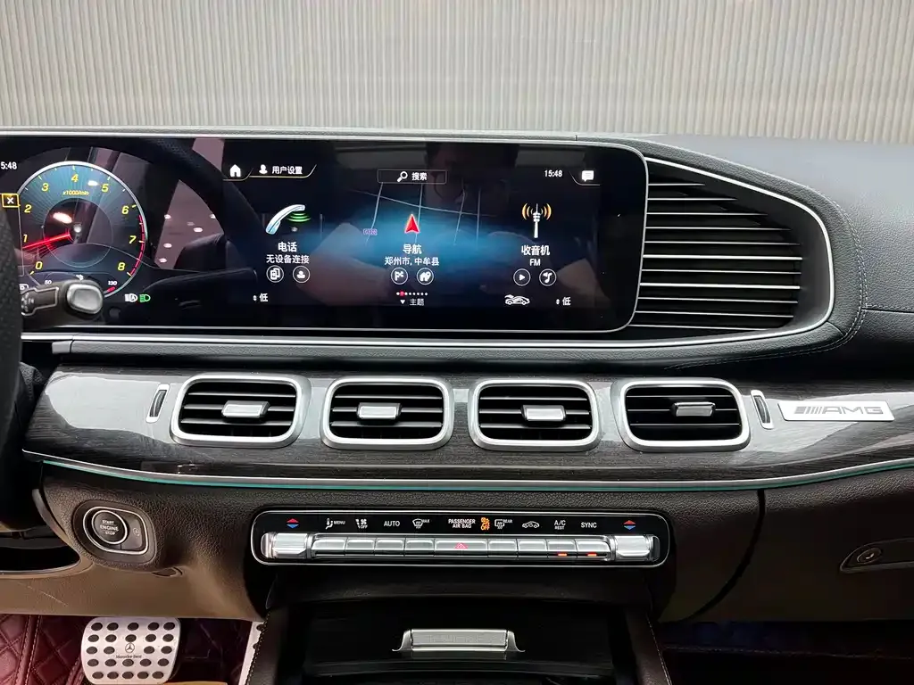 Mercedes-Benz GLE — фото 8