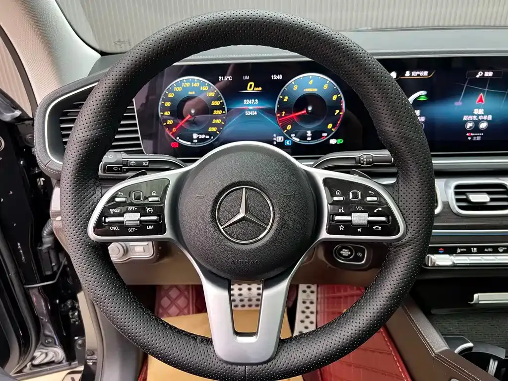 Mercedes-Benz GLE — фото 9
