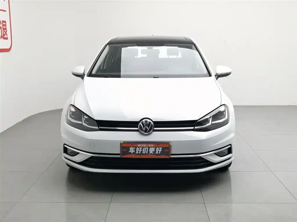 Volkswagen Golf — фото 6