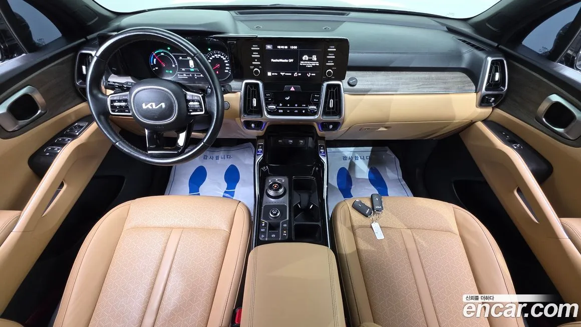 Kia Sorento — фото 9
