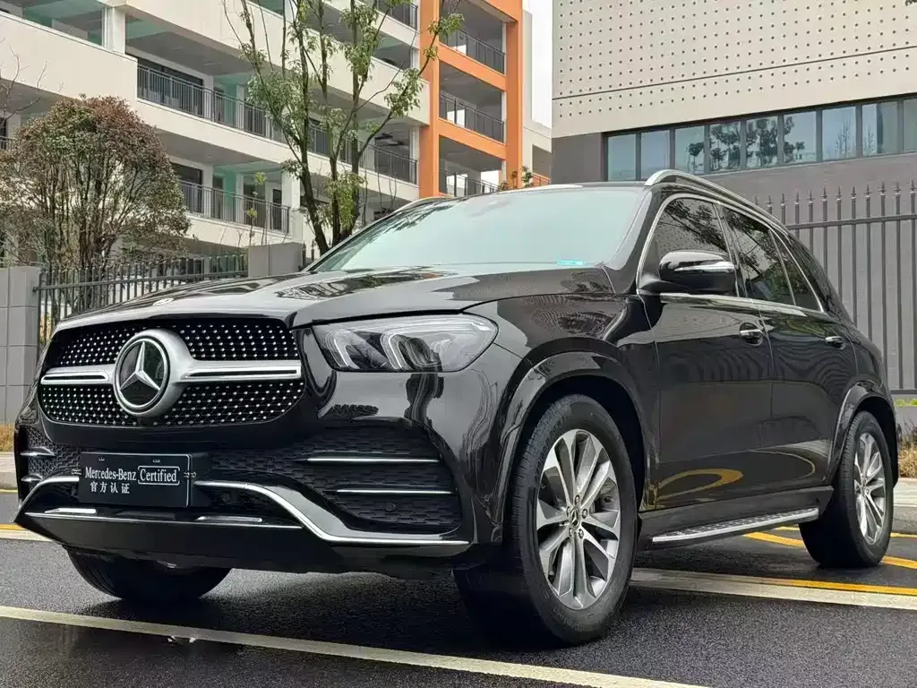 Mercedes-Benz GLE — фото 1