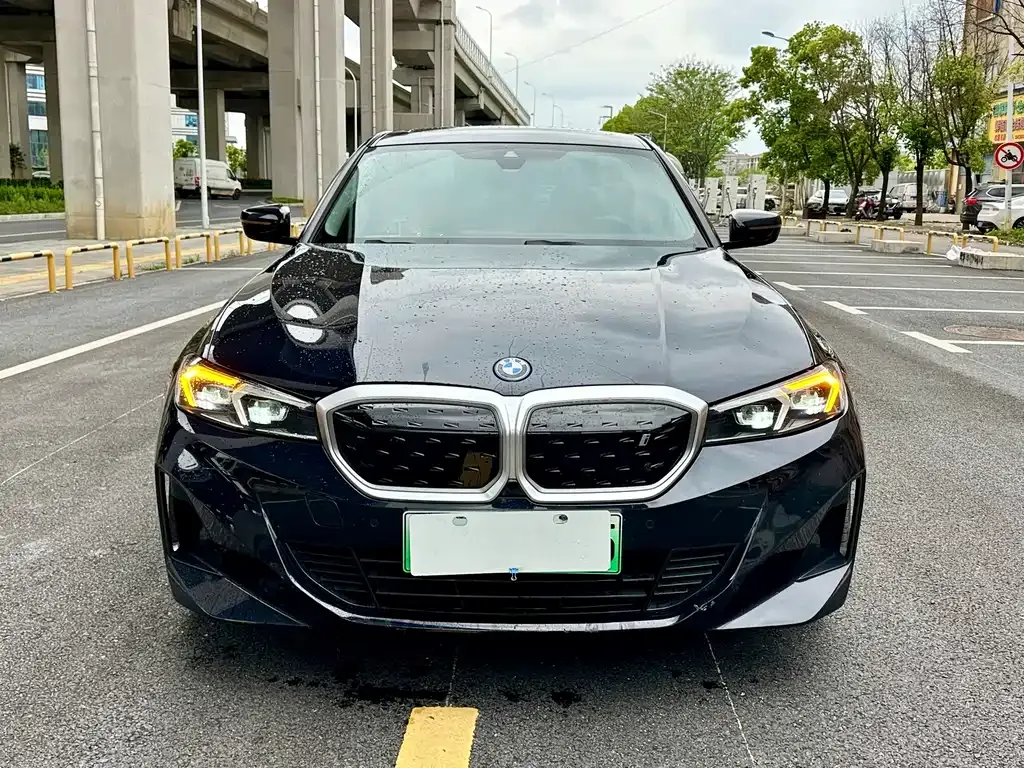BMW i3 — фото 8