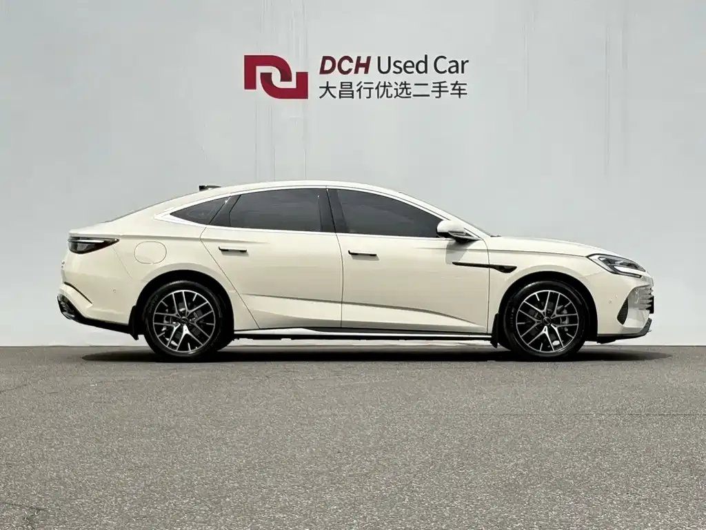 BYD Seal 07 DM-i — фото 7