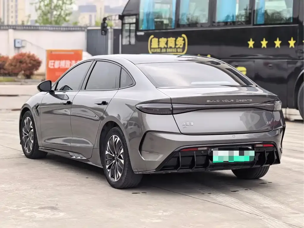 BYD Seal — фото 9
