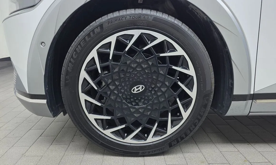 Hyundai Ioniq5 — фото 7