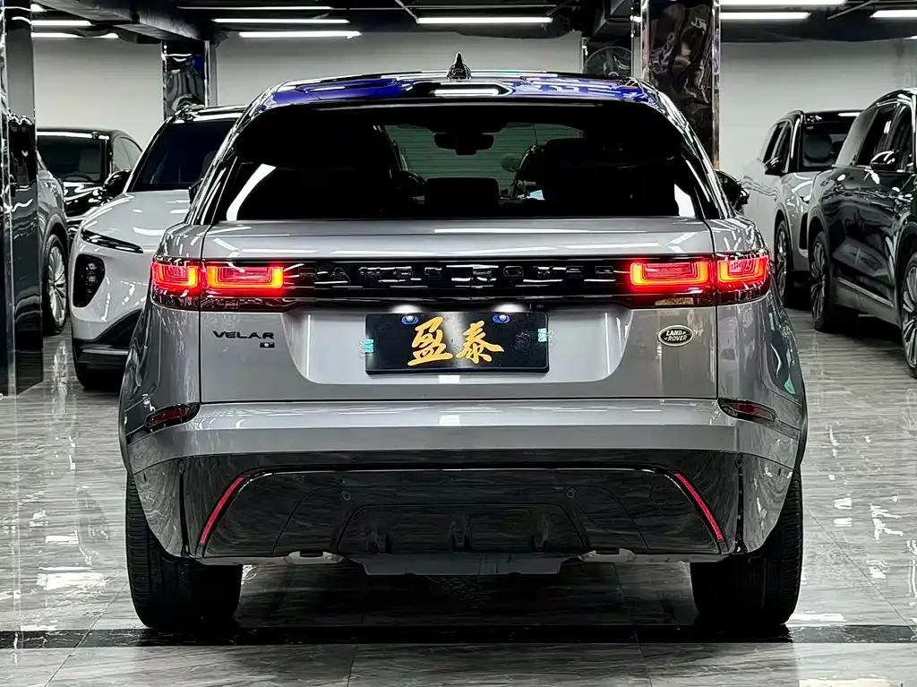 Land Rover Velar — фото 8