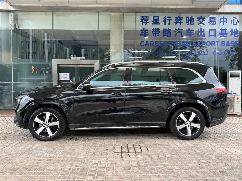 Mercedes-Benz GLS — фото 9