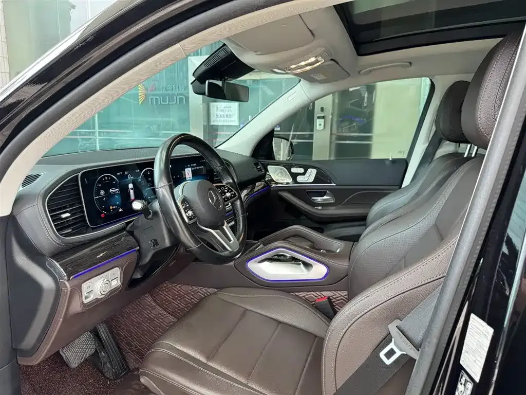 Mercedes-Benz GLS — фото 2