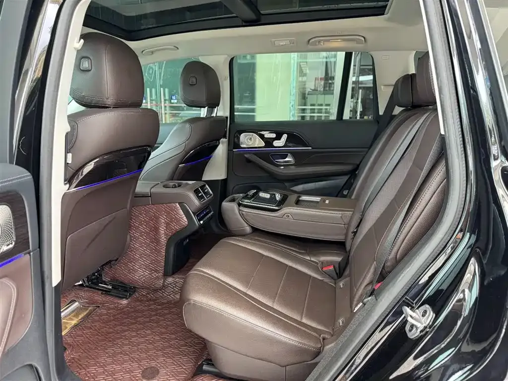 Mercedes-Benz GLS — фото 4