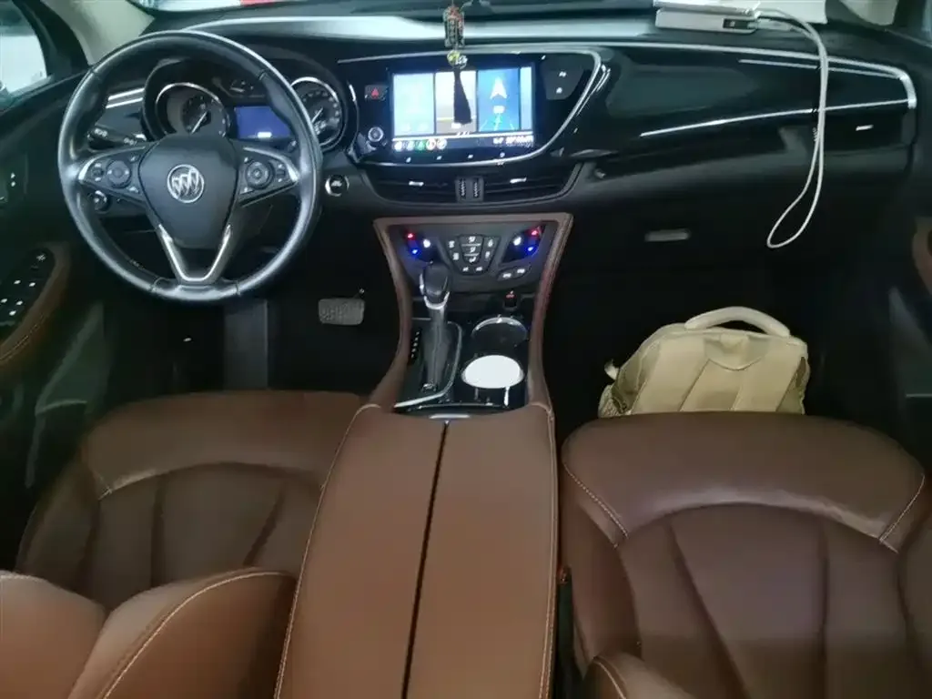 Buick Envision Plus — фото 9