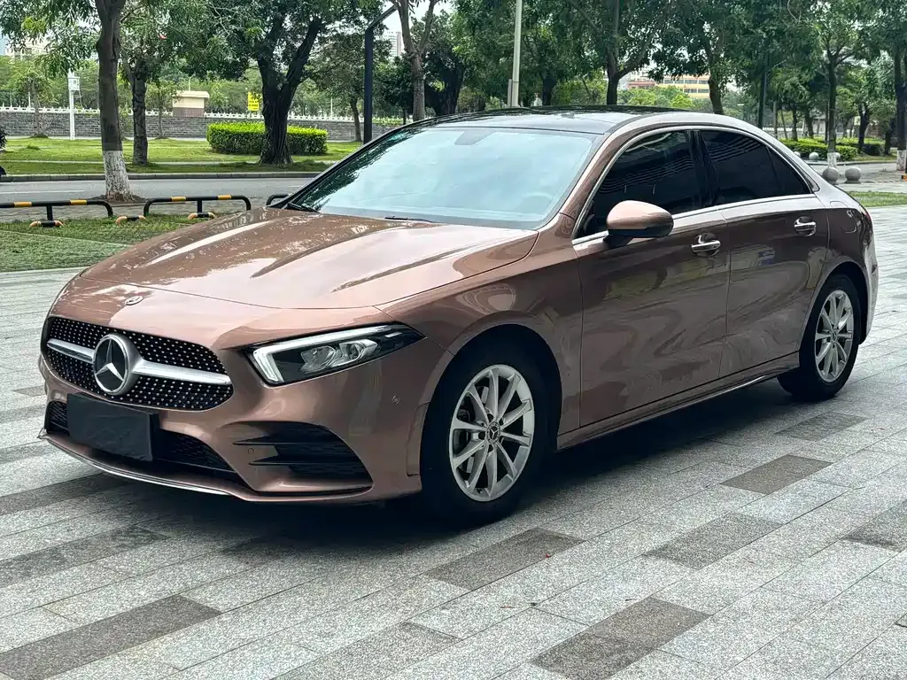 Mercedes-Benz A-Class — фото 1